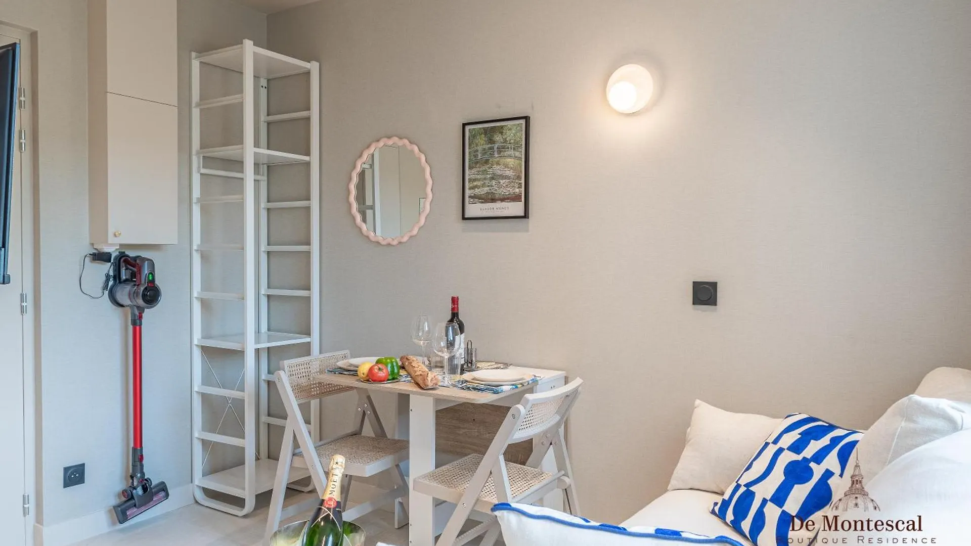 Apartment De Montescal- Montparnasse With Ac 11 To 14m2 In A Prime Location