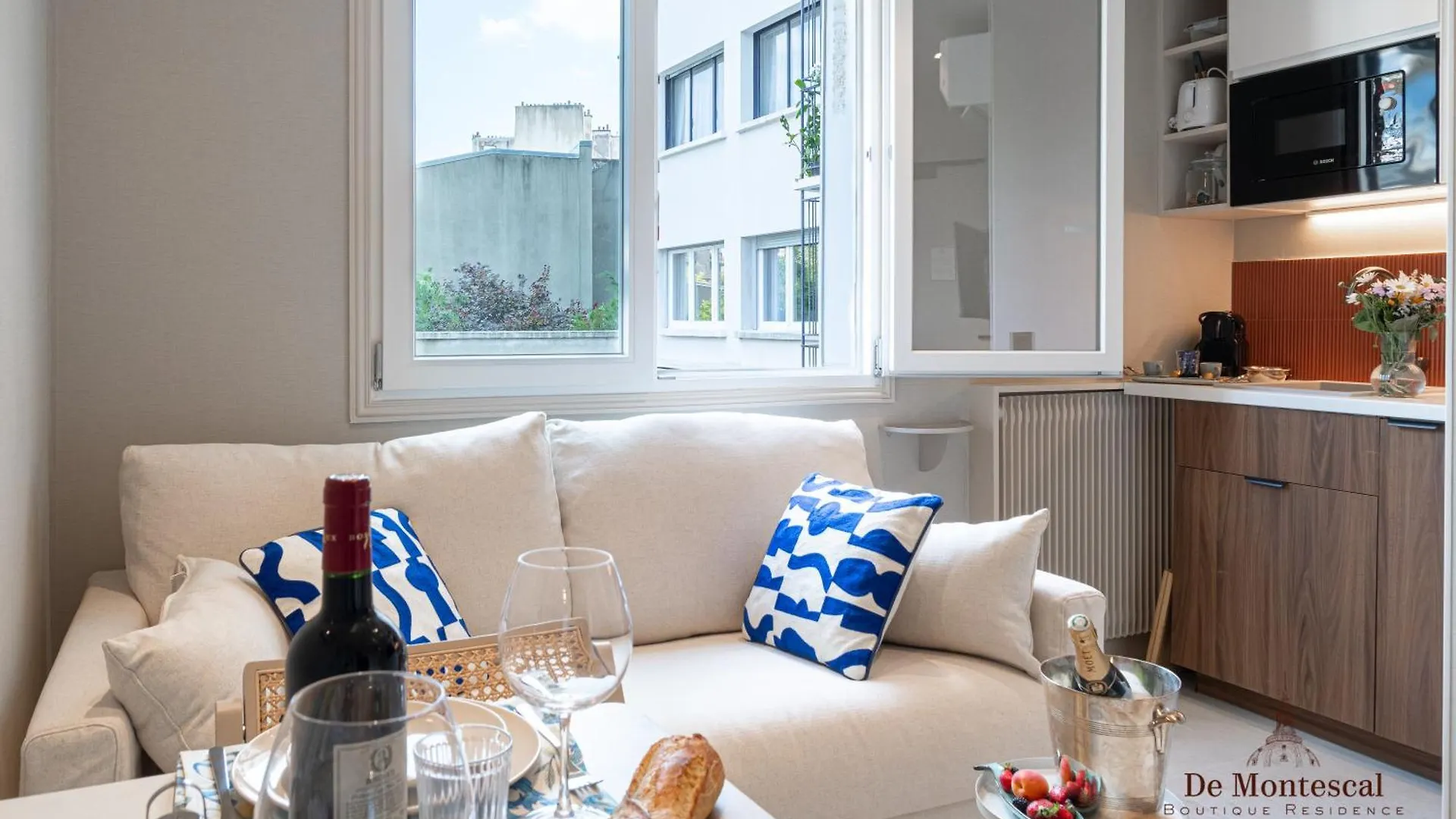 Apartment De Montescal- Montparnasse With Ac 11 To 14m2 In A Prime Location Paris